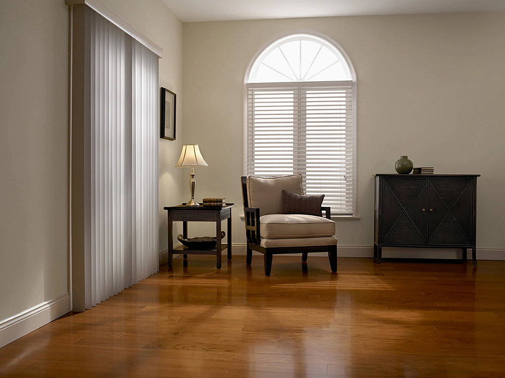 Affordable and fashionable window coverings for contemporary living: vinyl blinds